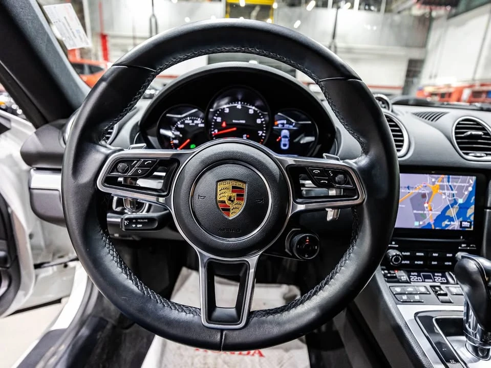 2020 Porsche 718 Cayman - Image 19 of 20