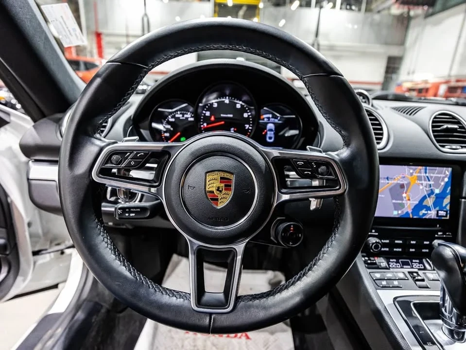 2020 Porsche 718 Cayman - Image 18 of 19