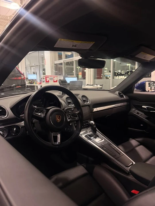 2020 Porsche 718 Cayman - Image 3 of 3