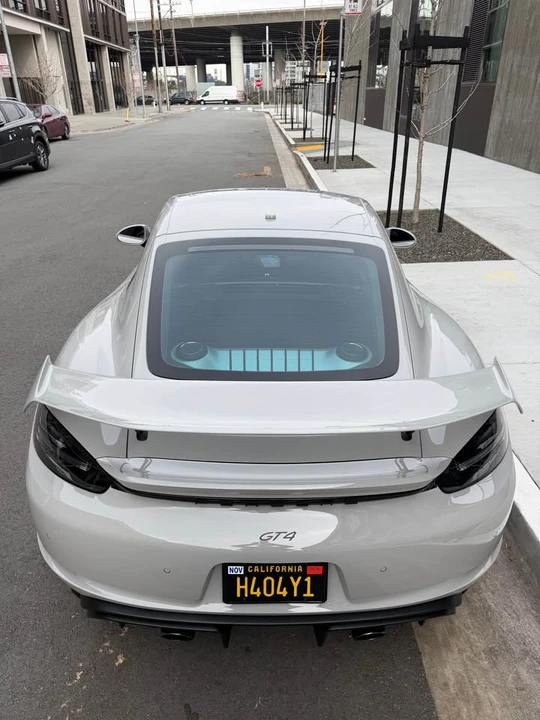 2020 Porsche 718 Cayman - Image 9 of 17