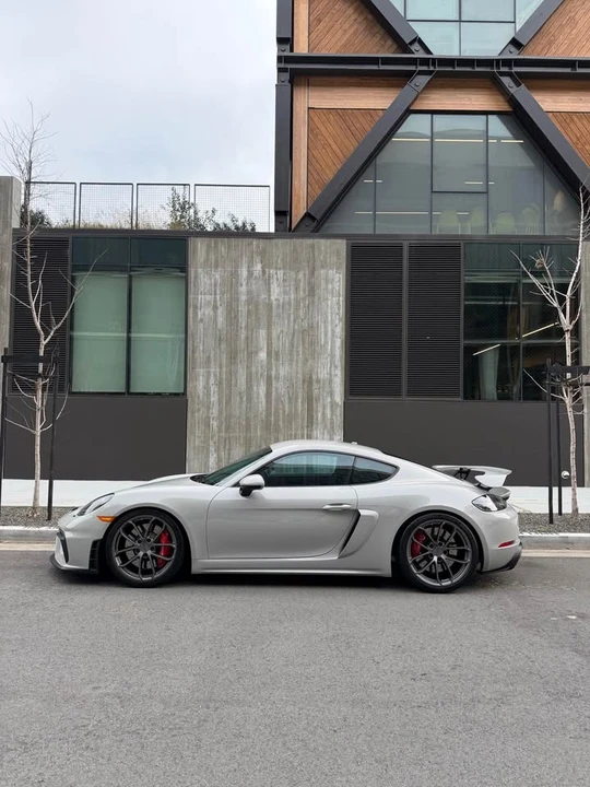 2020 Porsche 718 Cayman - Image 3 of 17