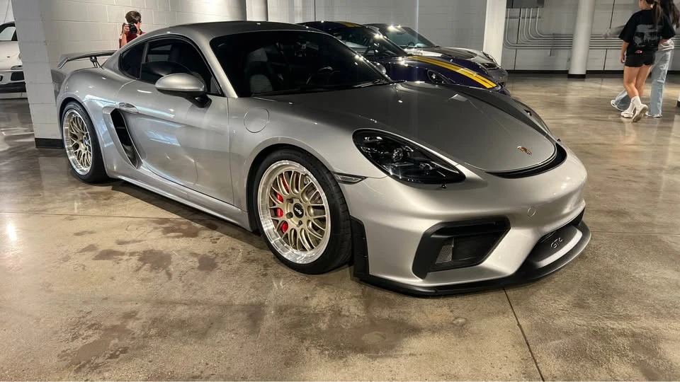 2020 Porsche 718 Cayman GT4 - Image 5 of 15