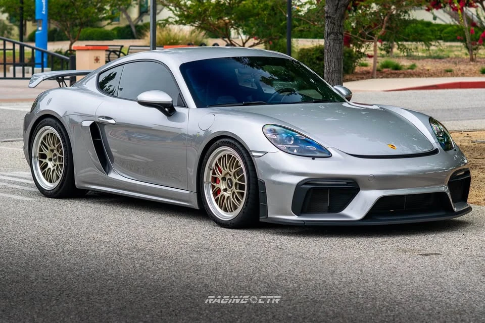 2020 Porsche 718 Cayman GT4 - Image 9 of 15
