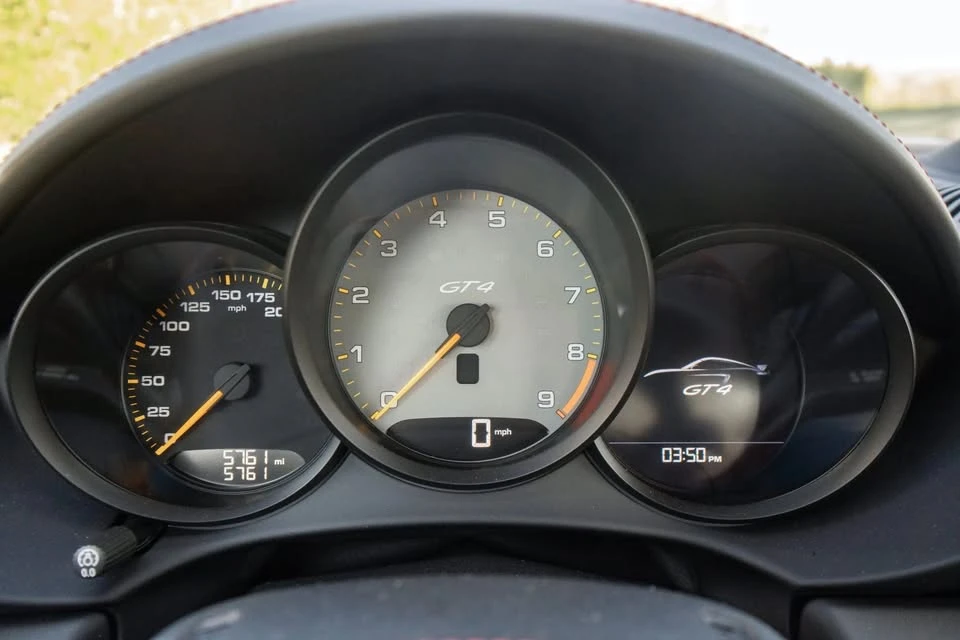 2020 Porsche 718 Cayman GT4 - Image 14 of 19
