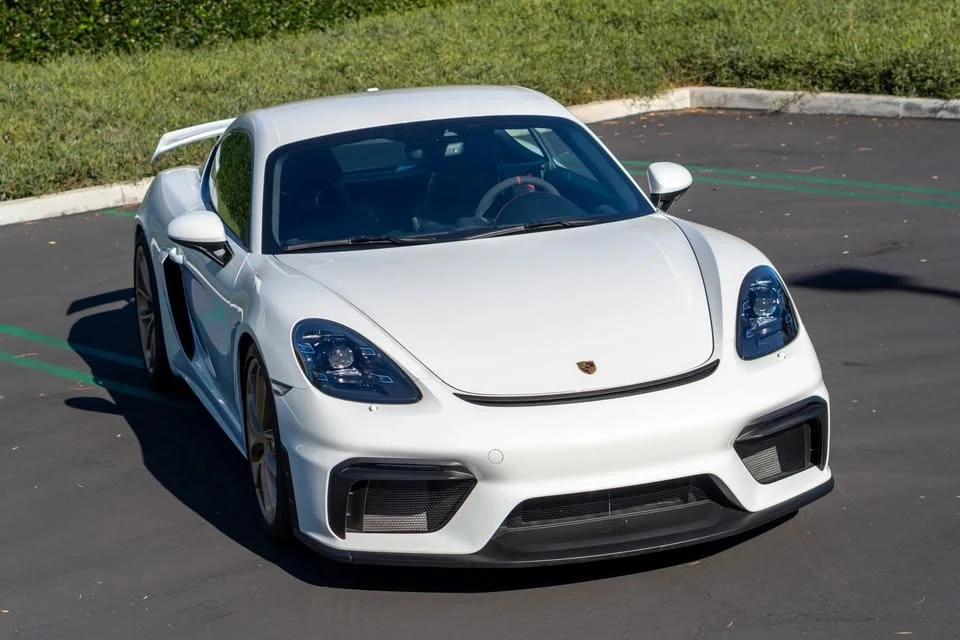 2020 Porsche 718 Cayman GT4 - Image 10 of 19