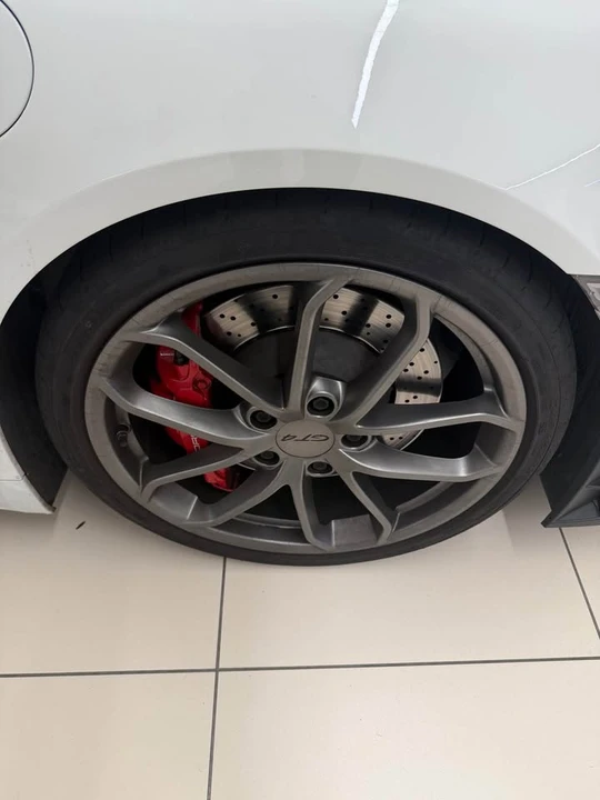 2020 Porsche 718 Cayman GT4 - Image 5 of 13