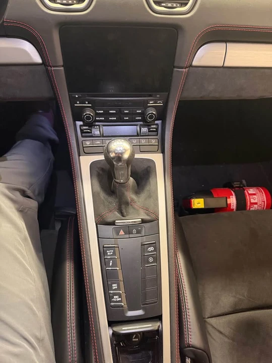 2020 Porsche 718 Cayman GT4 - Image 11 of 13
