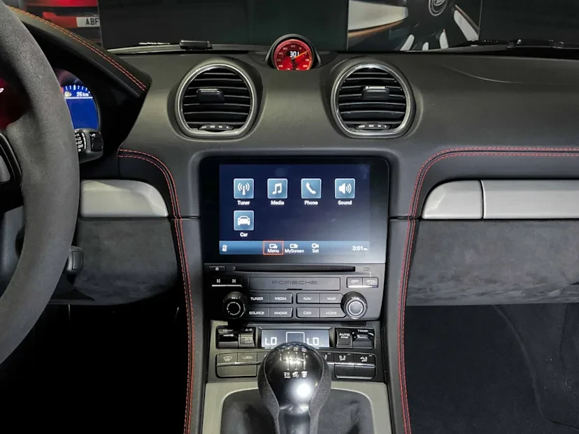 2020 Porsche 718 Cayman GT4 - Image 16 of 20