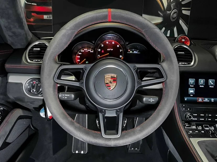 2020 Porsche 718 Cayman GT4 - Image 10 of 20