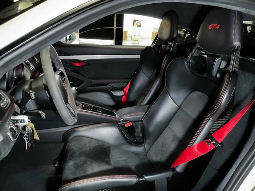 2020 Porsche 718 Cayman GT4 - Image 12 of 20