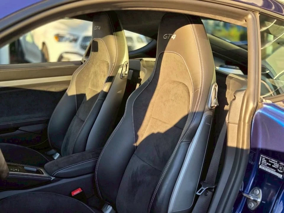 2020 Porsche 718 Cayman GT4 - Image 13 of 15