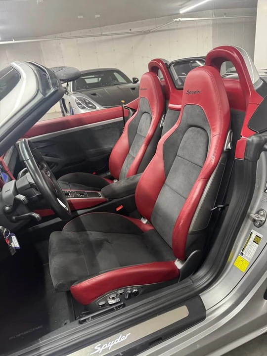 2020 Porsche 718 Boxster Spyder - Image 8 of 9