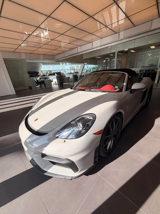 2020 Porsche 718 Boxster Spyder - Image 4 of 8