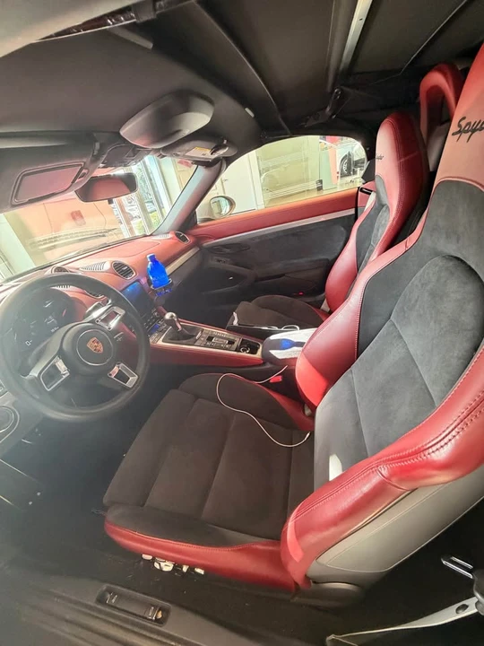 2020 Porsche 718 Boxster Spyder - Image 6 of 8