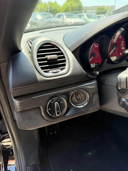 2020 Porsche 718 Boxster Spyder - Image 17 of 20