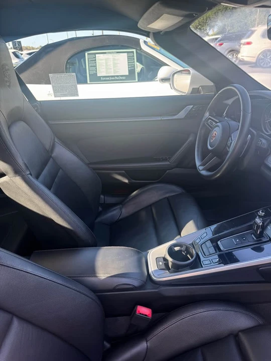 2020 Porsche 992 Carrera - Image 6 of 10