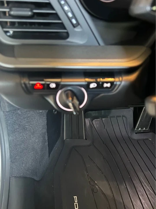 2020 Porsche 992 Carrera 4S - Image 12 of 14