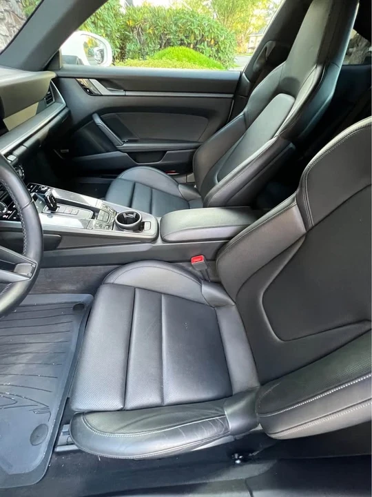 2020 Porsche 992 Carrera 4S - Image 11 of 14
