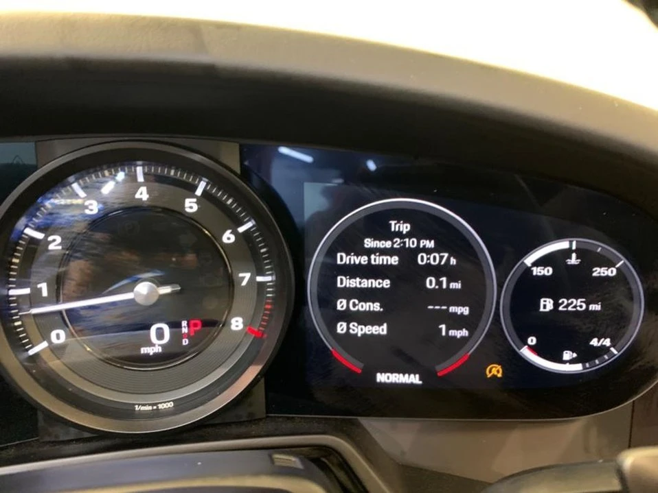 2020 Porsche 992 Carrera - Image 17 of 20