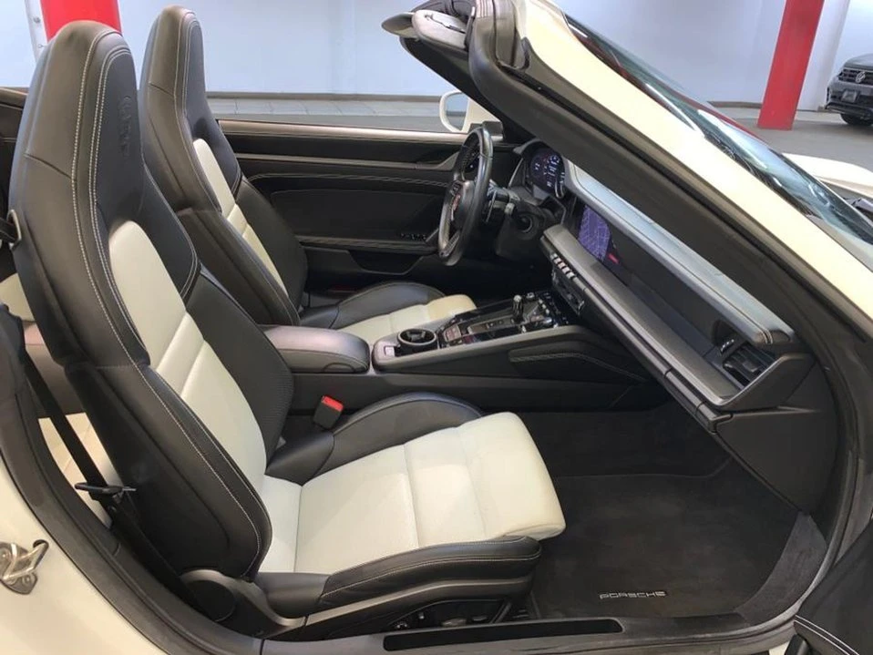2020 Porsche 992 Carrera - Image 16 of 20