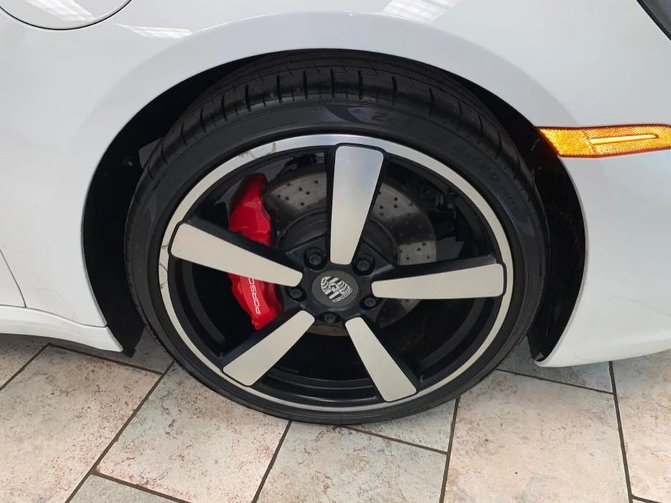 2020 Porsche 992 Carrera - Image 5 of 20