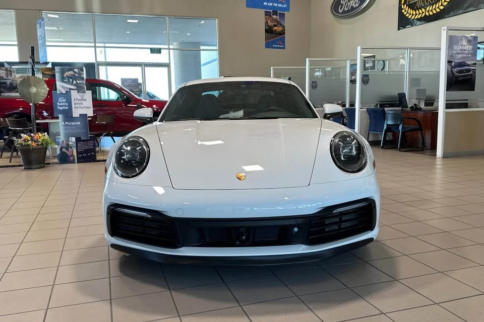 2020 Porsche 992 Carrera - Image 8 of 12