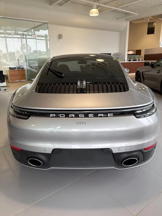 2020 Porsche 992 Carrera - Image 7 of 16