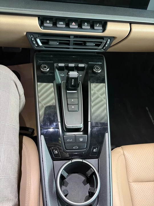 2020 Porsche 992 Carrera - Image 14 of 16