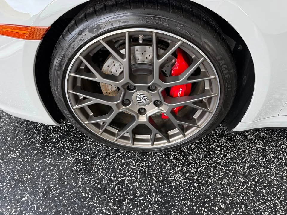 2020 Porsche 992 Carrera 4S - Image 11 of 15