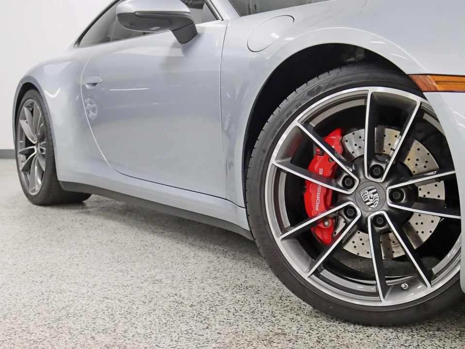2020 Porsche 992 Carrera - Image 4 of 21