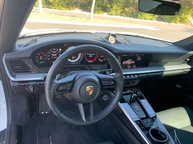 2020 Porsche 992 Carrera 4S - Image 10 of 17