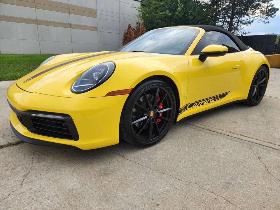 2020 Porsche 992 Carrera 4S - Image 4 of 31