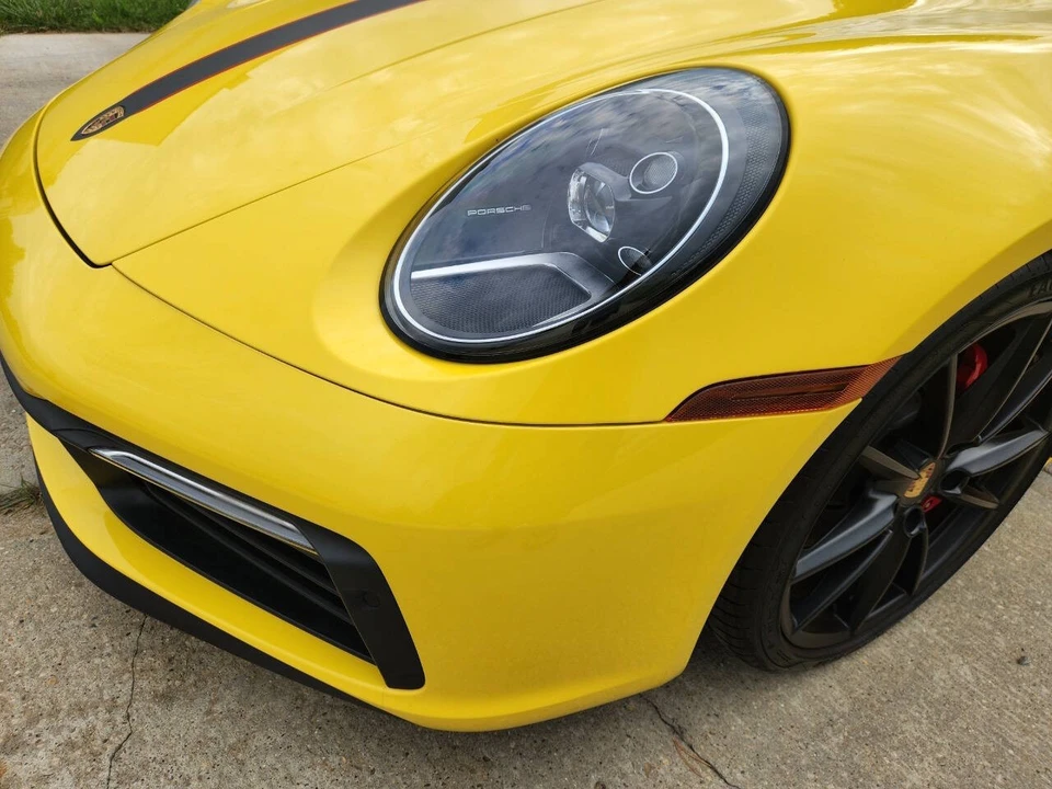 2020 Porsche 992 Carrera 4S - Image 25 of 31