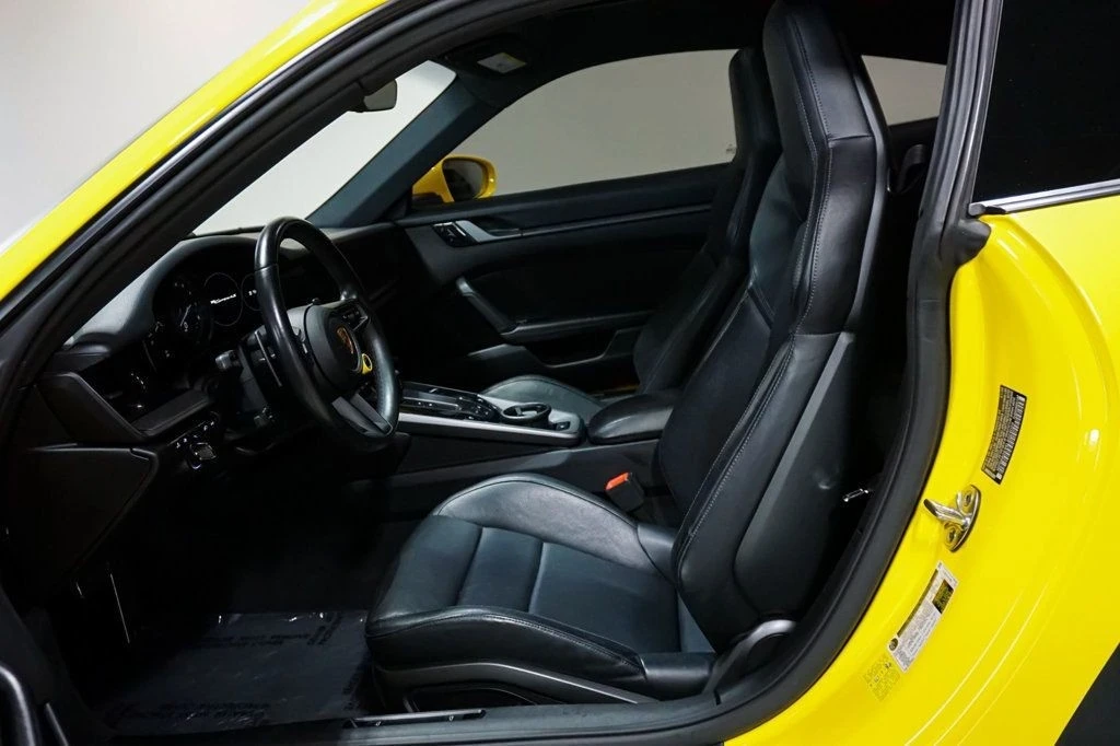 2020 Porsche 992 Carrera 4S - Image 8 of 12