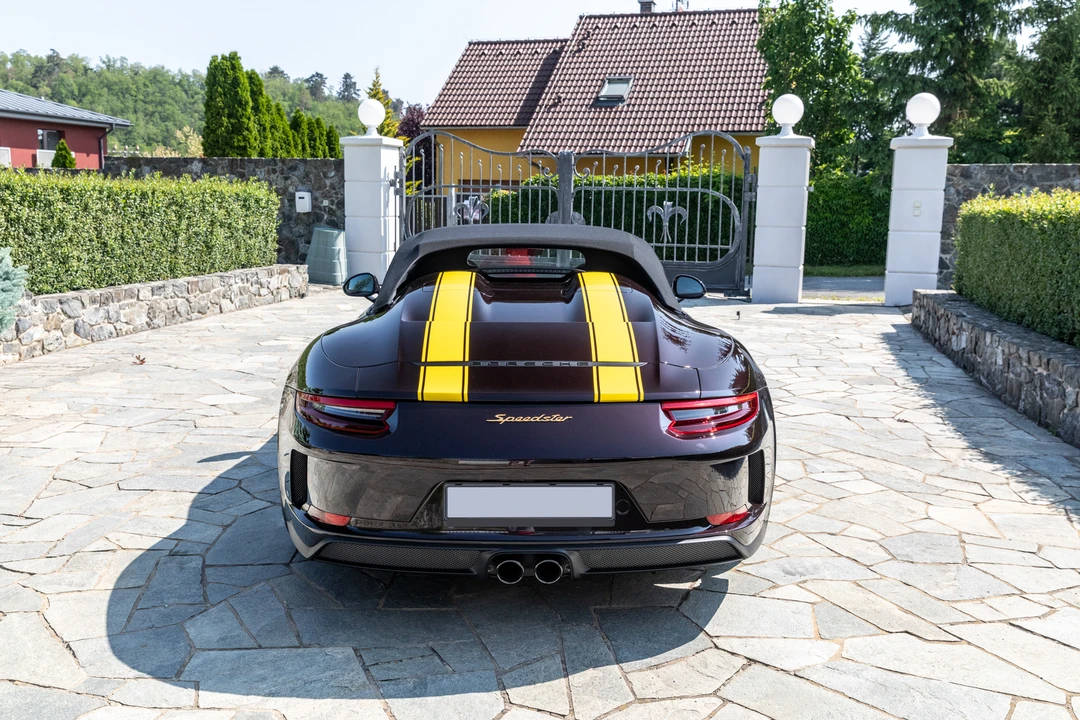 2019 Porsche 991 Speedster - Image 16 of 31