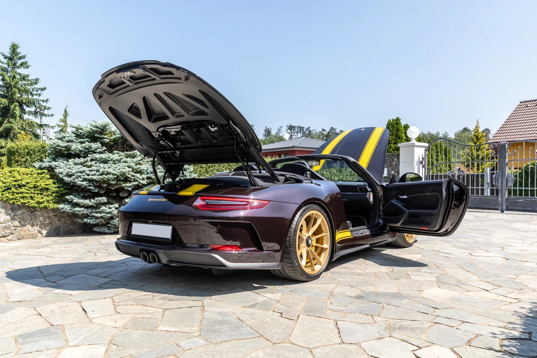 2019 Porsche 991 Speedster - Image 27 of 31