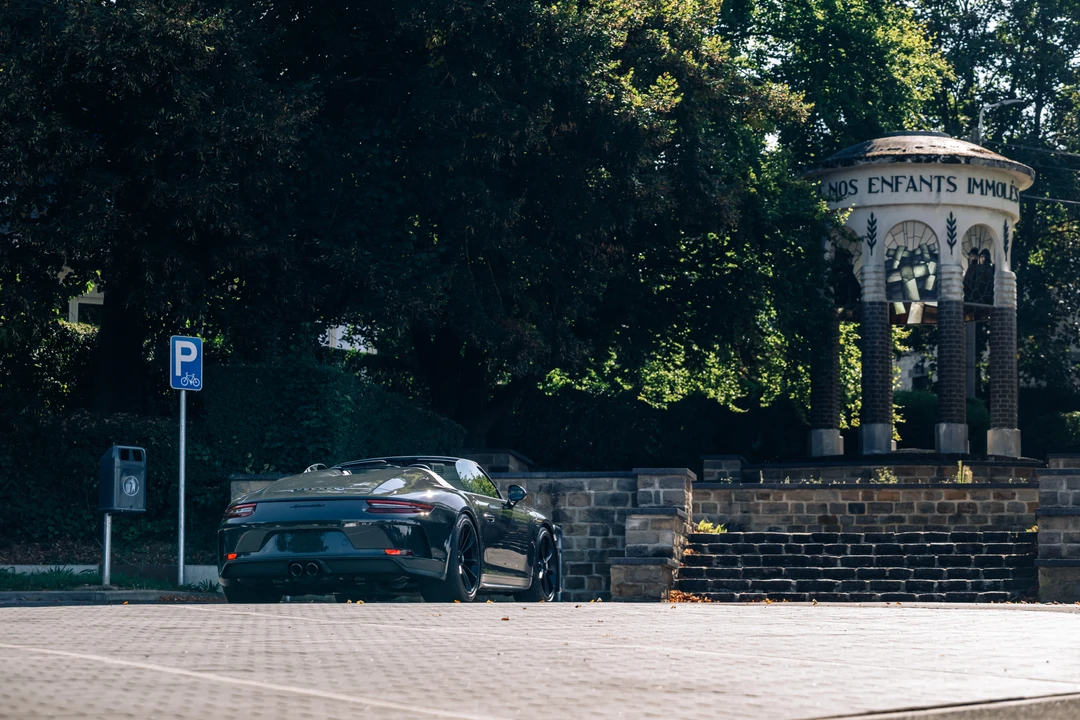 2020 Porsche 991 Speedster - Image 13 of 31