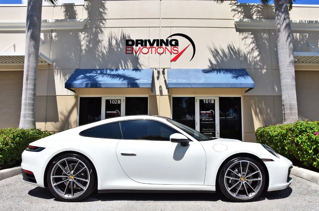 2020 Porsche 992 Carrera 4 - Image 3 of 21