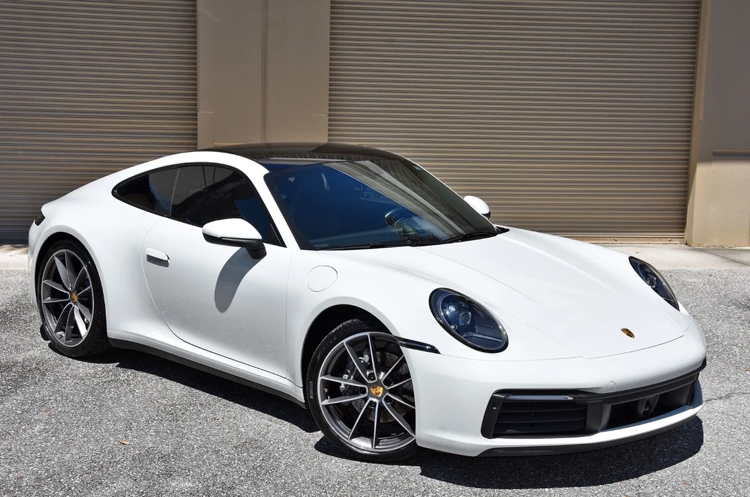 2020 Porsche 992 Carrera 4 - Image 17 of 21