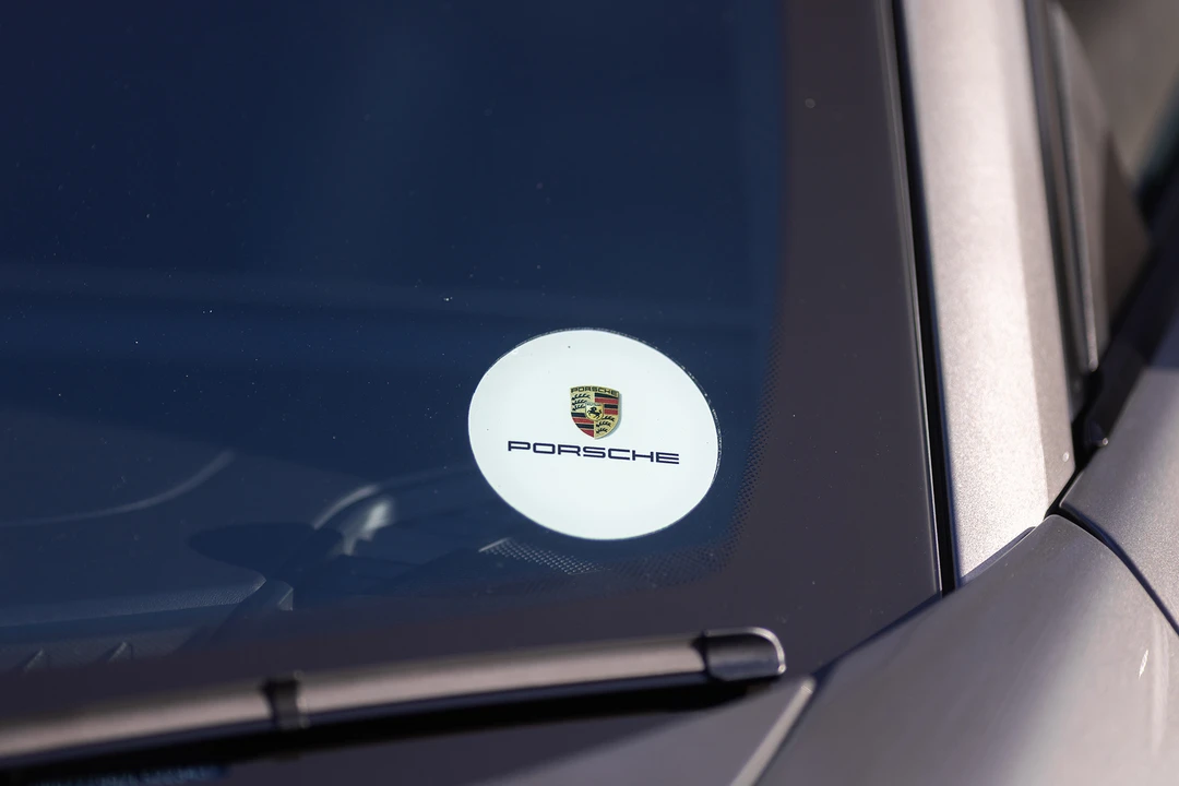 2020 Porsche 992 Carrera 4S - Image 15 of 31
