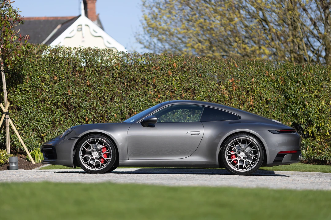 2020 Porsche 992 Carrera 4S - Image 4 of 31