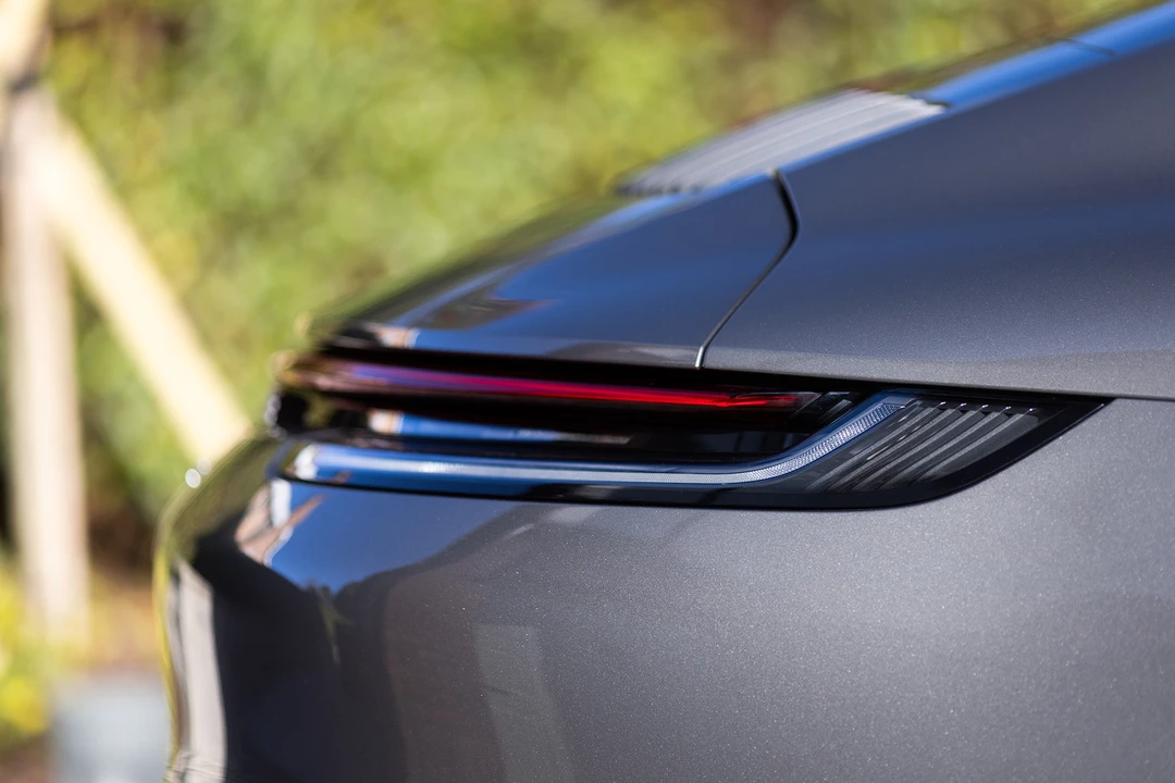 2020 Porsche 992 Carrera 4S - Image 20 of 31