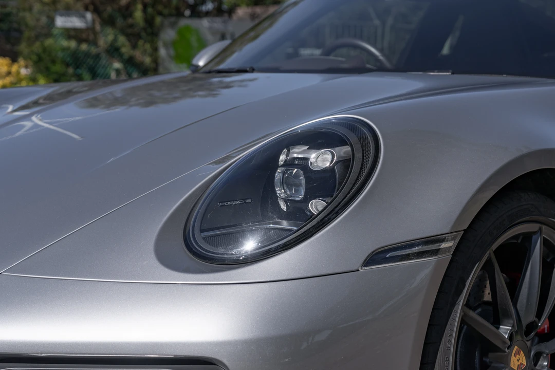 2020 Porsche 992 Carrera S - Image 21 of 31