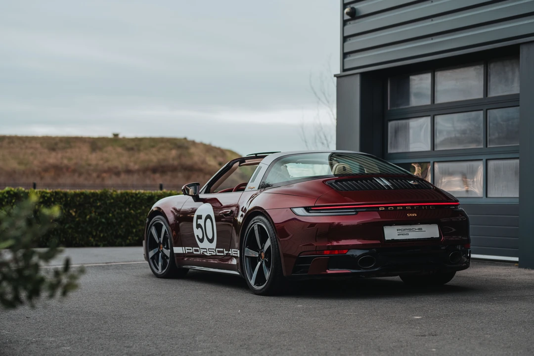 2020 Porsche 992 Carrera S - Image 13 of 22