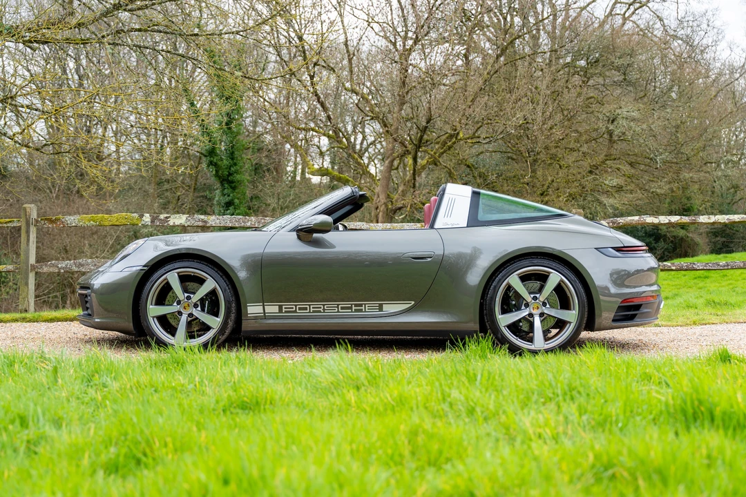 2020 Porsche 992 Carrera S - Image 4 of 31