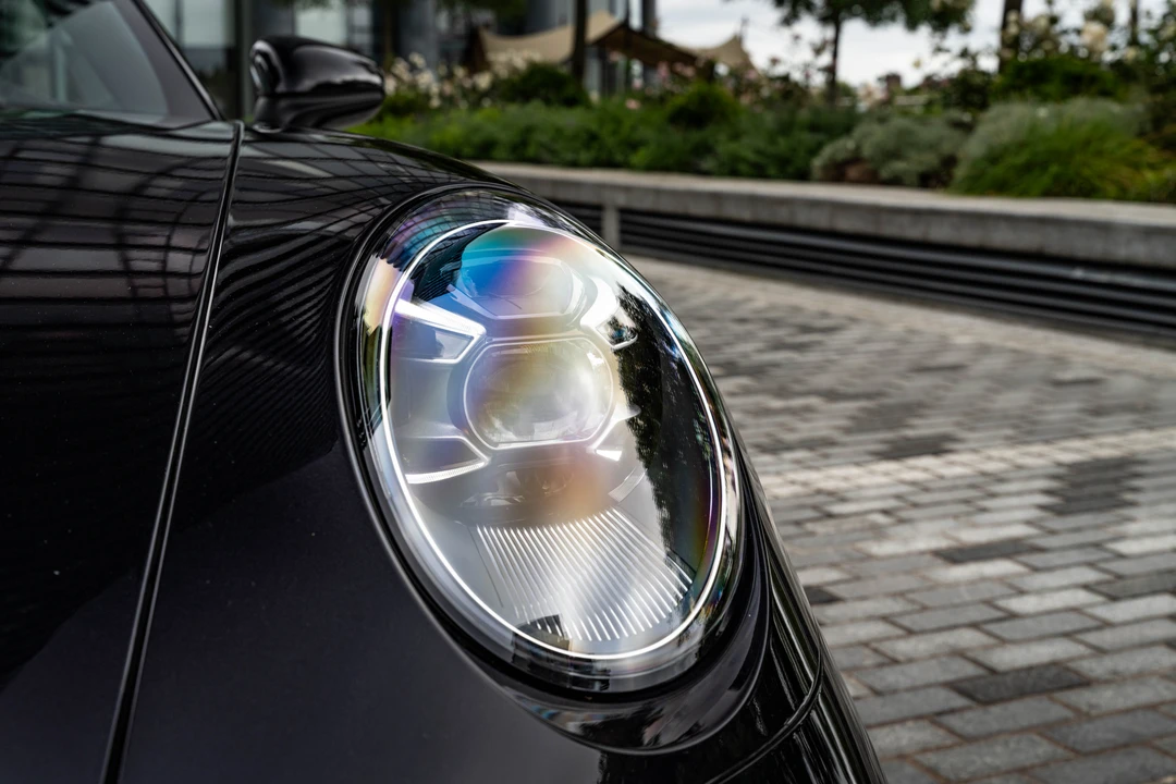 2020 Porsche 992 Turbo - Image 26 of 31