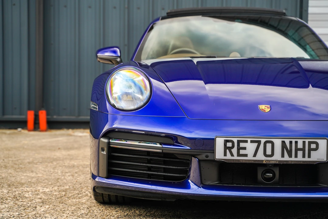 2020 Porsche 992 Carrera - Image 13 of 31