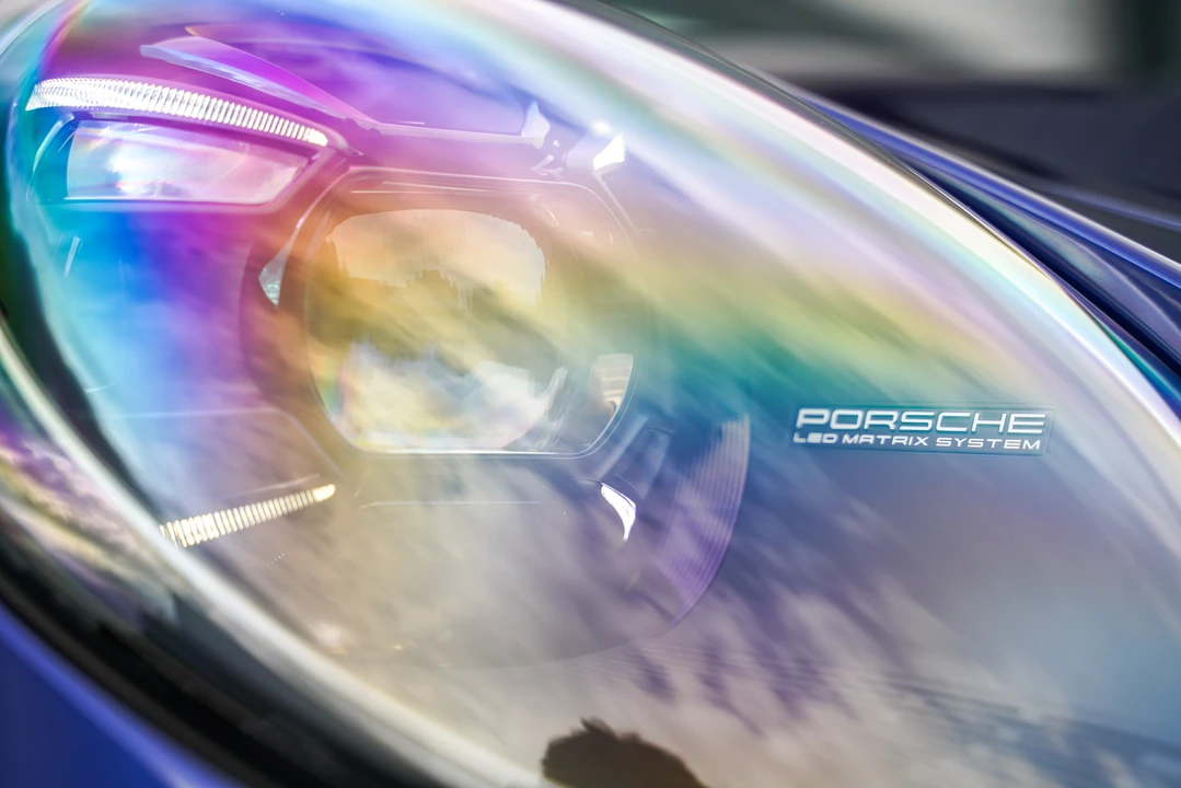 2020 Porsche 992 Carrera - Image 14 of 31
