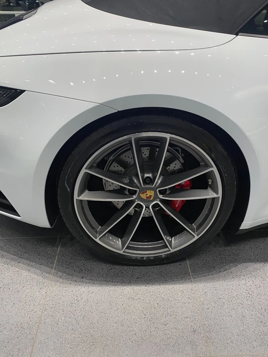 2020 Porsche 992 Carrera S - Image 7 of 18