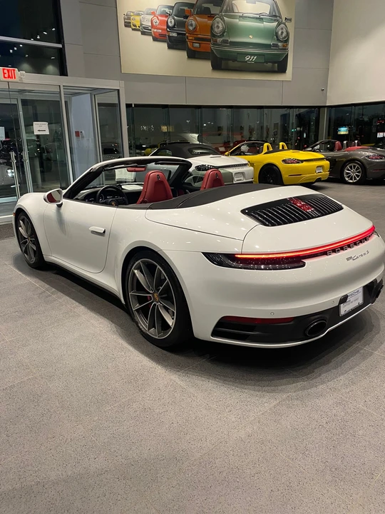 2020 Porsche 992 Carrera S - Image 5 of 18